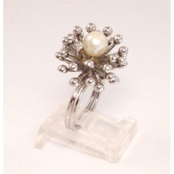 Beau Sterling Silver Faux Pearl Star Burst Ring Size 5 Adjustable - Picture 2 of 3